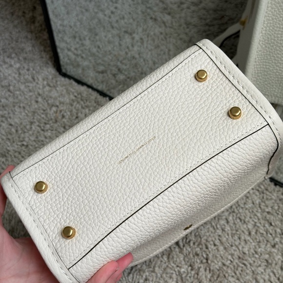 Coach Cargo Tote 20 Bubble Leather Chalk - Picture 11 of 15